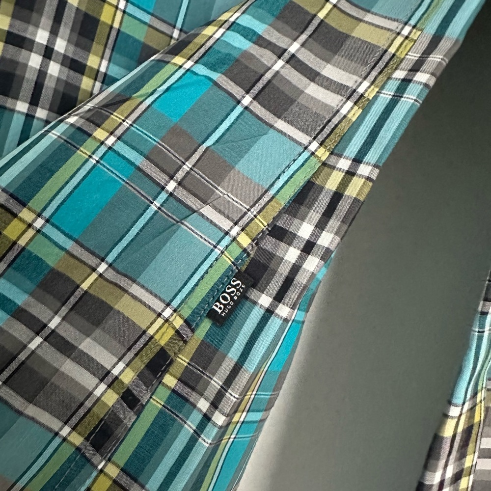 BOSS Plaid Men’s Shirt - Picture 5 of 7